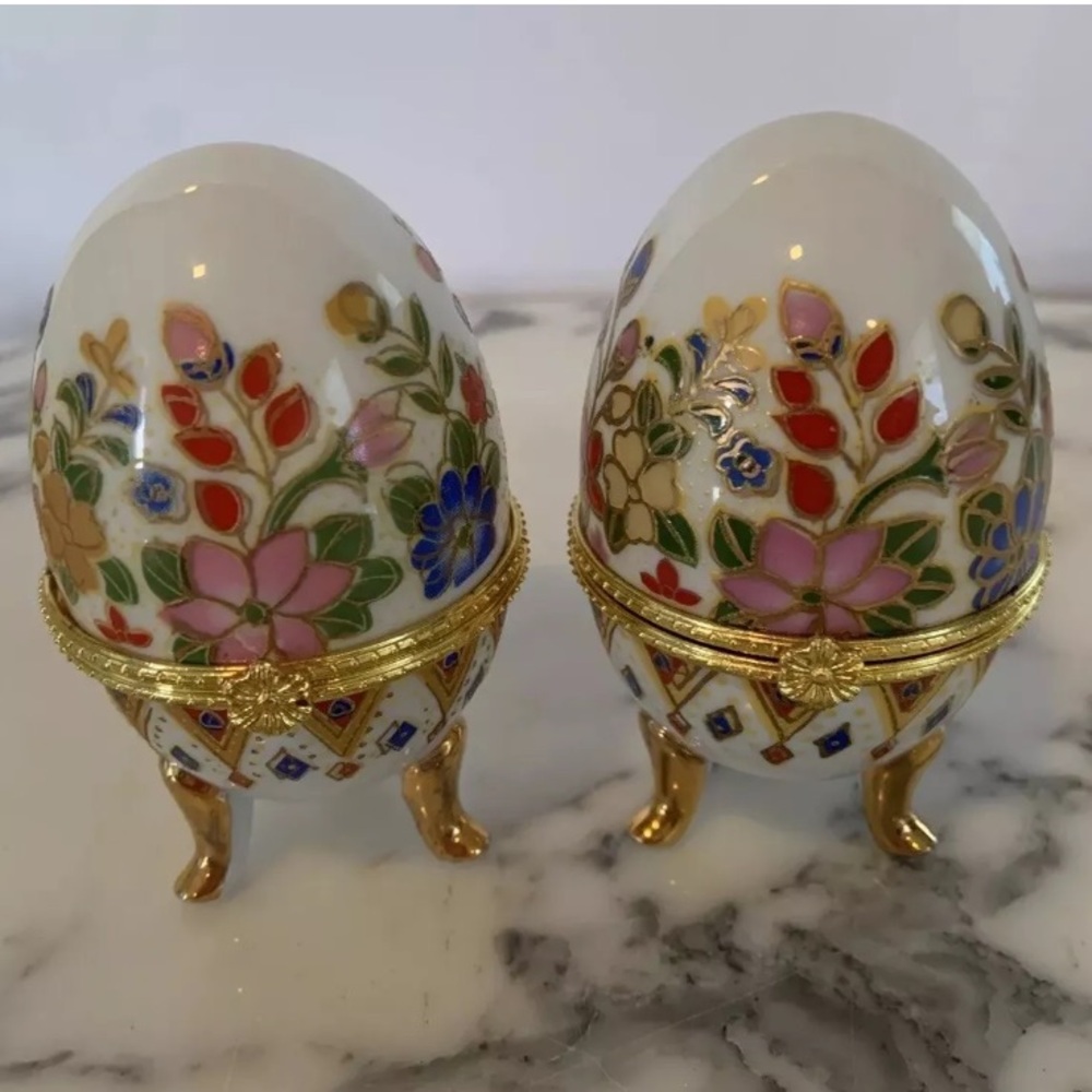 Vintage Egg Shaped Trinkets Set Of 2 Porcelain With Flowers